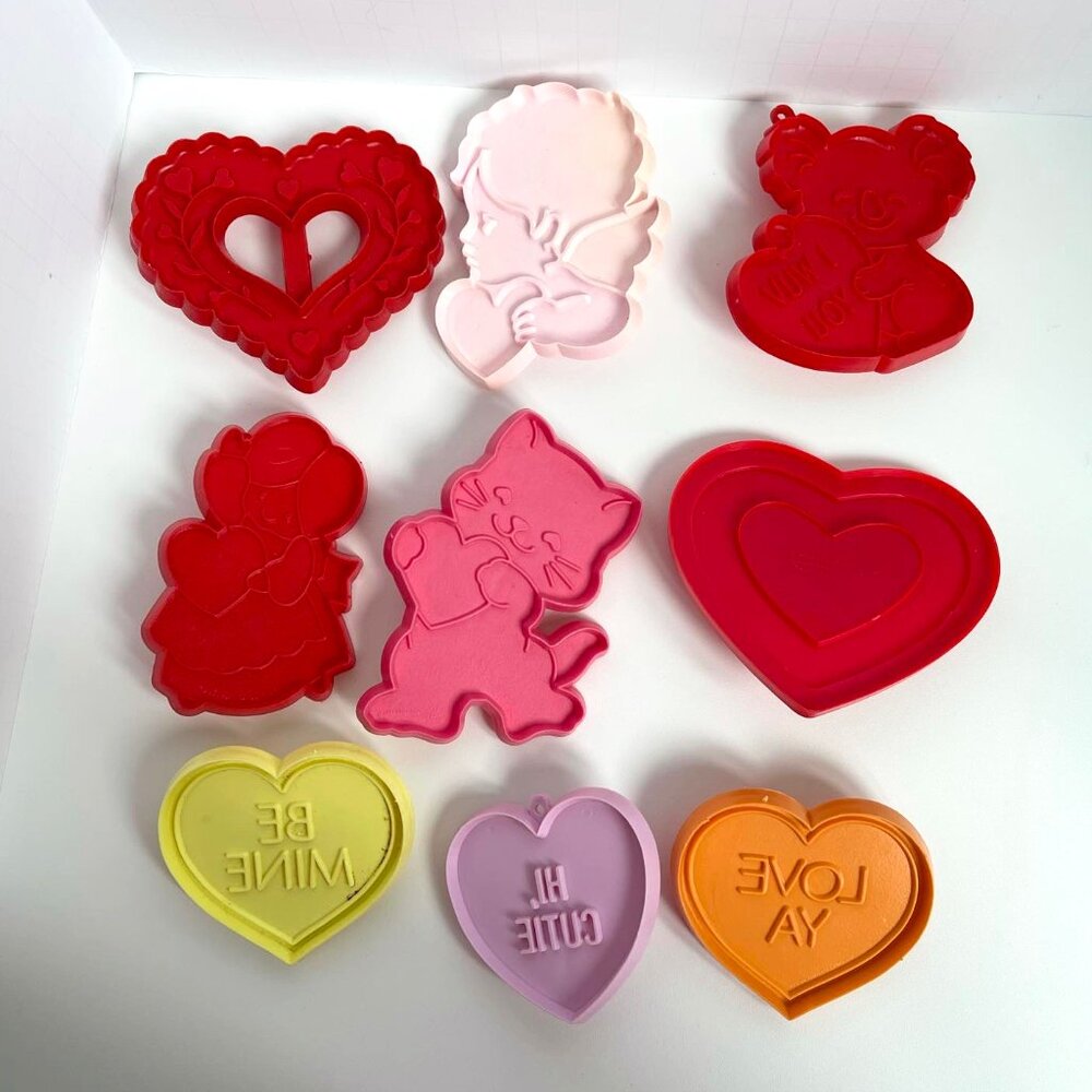 Valentin'es Day Cookie Cutters Hallmark Koala Cupid Cat Conversation Hearts